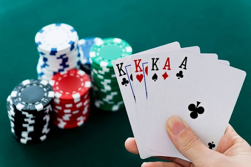 Game poker nhà cái Bongvip hoàn toàn hợp pháp tại Việt Nam